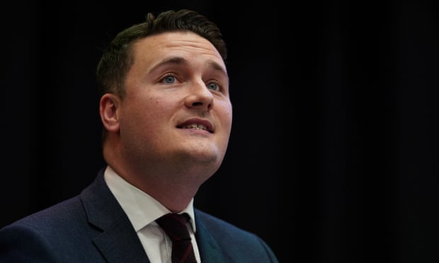 Picture of Wes Streeting looking up out of shot, photographed from the side