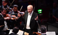 Precision of movement and authority … Bernard Haitink conducts the Vienna Philharmonic in Bruckner’s 7th symphony at the 2019 Proms.