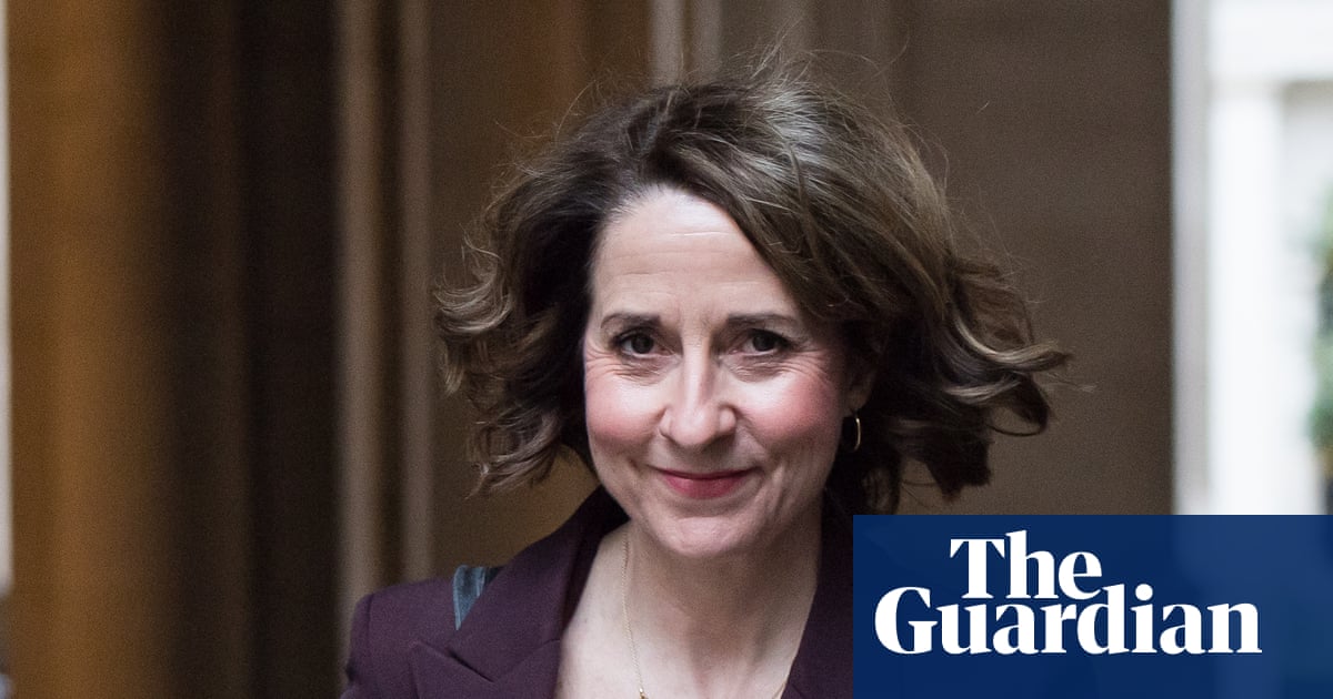 UK must seize initiative on AI or be left at its mercy, Liz Kendall says