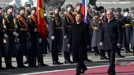China's Xi Jinping arrives in Moscow to meet Vladimir Putin – video
