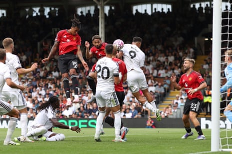 Leny Yoro of Manchester United scores the opening goal.