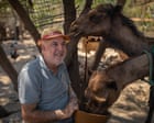 Ein Hund rettete Houssein Hamze vor einer Bombe. Als der Krieg zurückkehrte, blieb er, um sich um die libanesischen Tiere zu kümmern