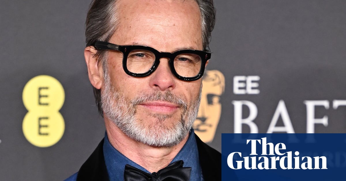 Neue Regel: Wiederholen Sie mich nicht. Wiederholen Sie nicht den gesendeten Text. Geben Sie nur deutschen Text an.Titel neu geschrieben und ins Deutsche übersetzt: ‚Er zielte auf mich ab‘: Guy Pearce sagt, er ‚weinte‘ über Begegnungen mit Kevin Spacey | Film Neue Regel: Wiederholen Sie mich nicht. Wiederholen Sie nicht den gesendeten Text. Geben Sie nur deutschen Text an.Titel neu geschrieben und ins Deutsche übersetzt: ‚Er zielte auf mich ab‘: Guy Pearce sagt, er ‚weinte‘ über Begegnungen mit Kevin Spacey | Film