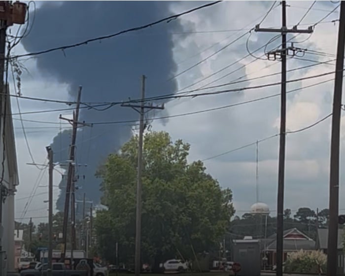 Explosion and fire in Louisiana leads to elementary school being evacuated