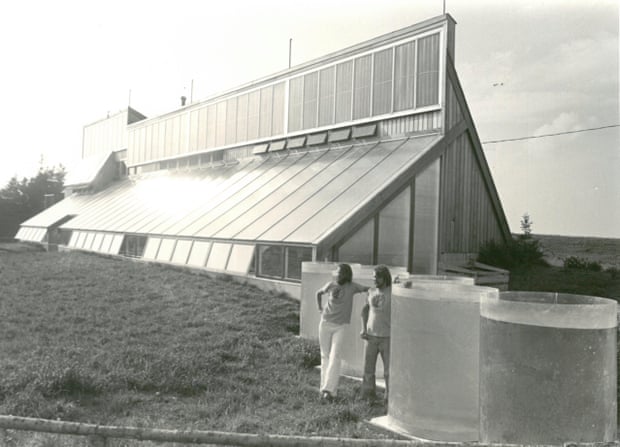 Architects David Bergmark and Ole Hammarlund, outside the ark for Prince Edward Island, autumn 1976.
