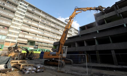 Demolition Of the Aylesbury council estate in Southwark.