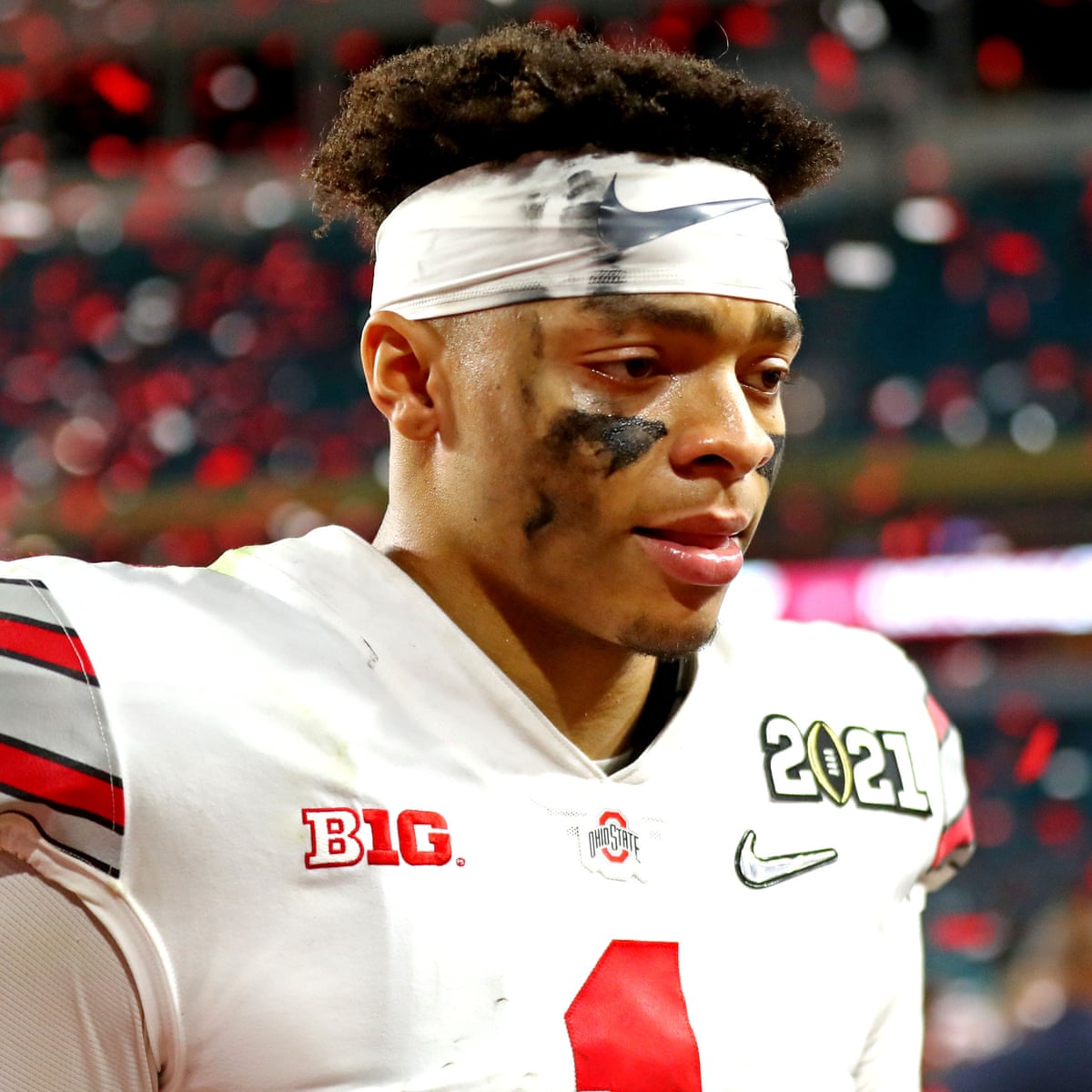 Justin Fields embodies the NFL's future, so why is his draft stock  slipping?, NFL