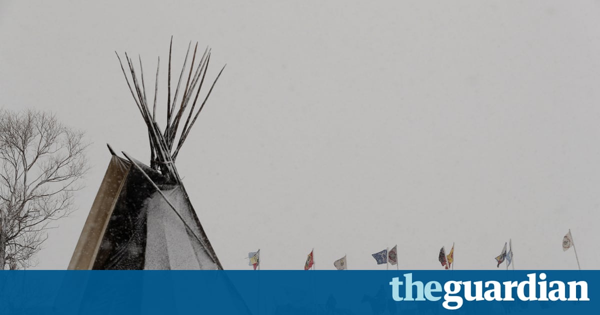 Adventures in Solitude What Not to Wear to a Nude Potluck and Other Stories from Desolation Sound