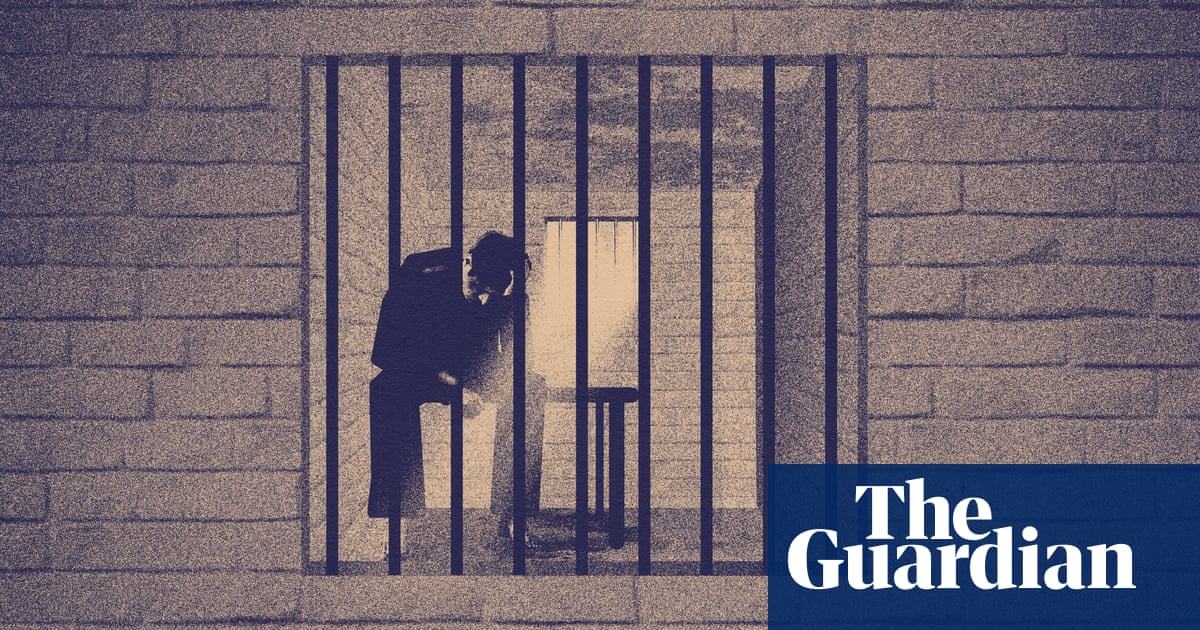 My life as a prison officer: It wasn't just the smell that hit you. It was the noise'