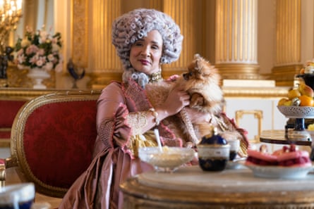 Queen Charlotte (Golda Rosheuvel).