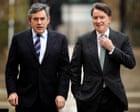 Gordon Brown lamenta la nomina di Peter Mandelson e critica l’influenza di Jeffrey Epstein