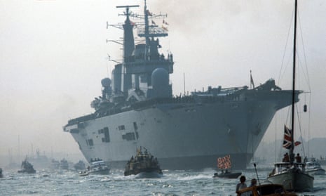 HMS Invincible returns to Britain from the Falklands in 1982