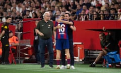 Fermín López celebrates with Xavi Hernández after scoring Barcelona’s second goal.