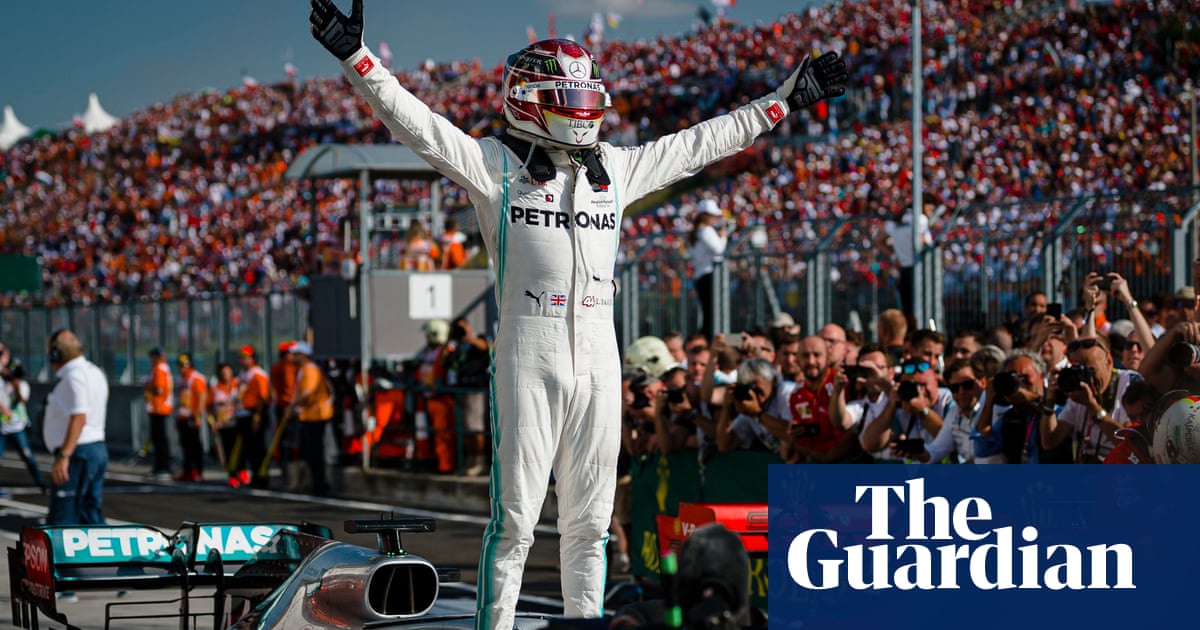 Mercedes show their daring side to keep F1 thrill factor cranked up high