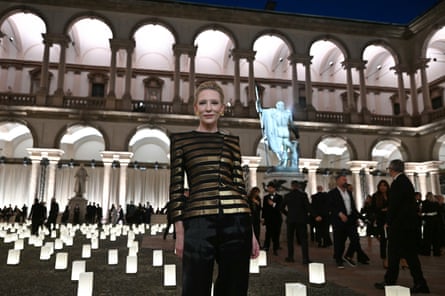 Actor Cate Blanchett in the Pinacoteca di Brera courtyard lit up by lanterns