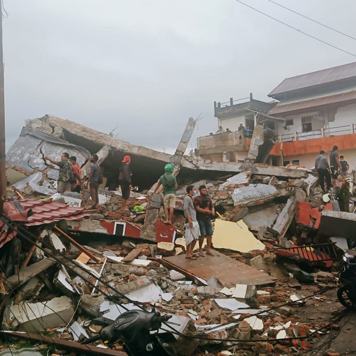 Indonesia Earthquake Dozens Dead After Tremors And Landslides Hit Sulawesi World News The Guardian Indonesia Earthquake Dozens Dead After Tremors And Landslides Hit Sulawesi World News The Guardian