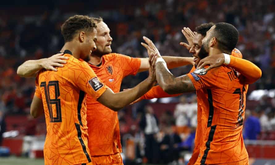 Devyne Rensch, Daley Blind, Donyell Malen and Memphis Depay celebrate the Netherlands going 6-0 up against Turkey on 7 September