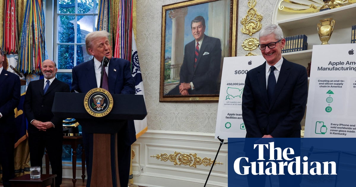 Apple’s Tim Cook leaves behind complicated legacy on privacy