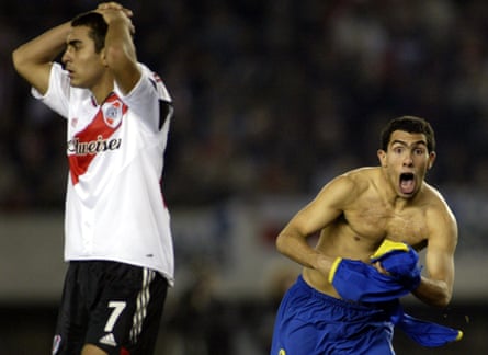 Boca’s Carlos Tevez celebrates after scoring against River in 2004. He is back at Boca at the age of 34.