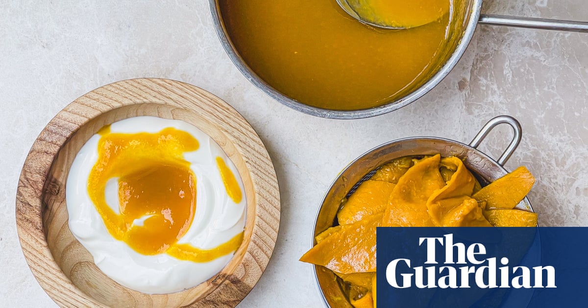 How to turn mango pit and skin into fruit coulis recipe | Waste not