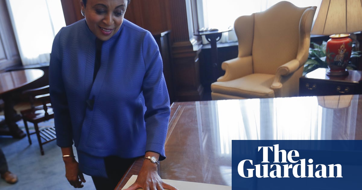 Trump abruptly fires librarian of Congress in latest purge of government