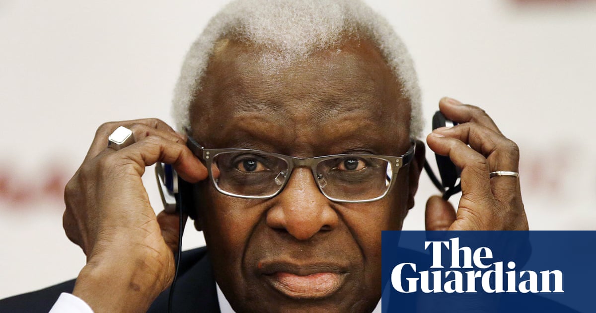 Disgraced world athletics chief Lamine Diack dies aged 88