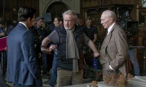 Ridley Scott, with Mark Wahlberg (left) Christopher Plummer (right), on the set of All the Money in the World.