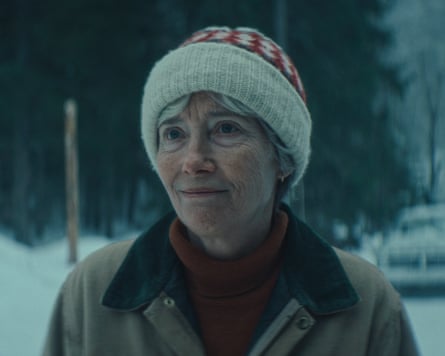 Emma Thompson as Barb in The Dead of Winter.