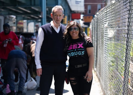 Alexander Armstrong with Sarah Laurel from Savage Sisters Recovery on Alexander Armstrong Across America.