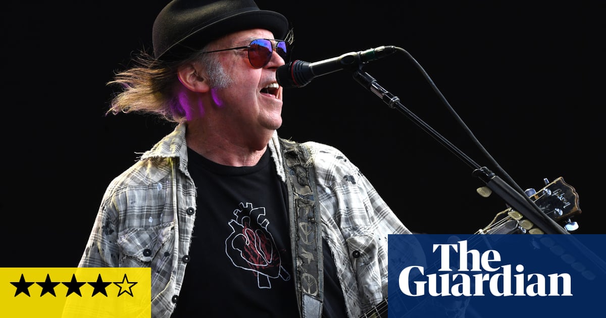 Neil Young and Crazy Horse: Colorado review – echoes of Ragged Glory