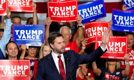 Politics tamfitronics JD Vance in Peoria, Arizona.