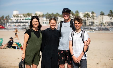 Saffi Vette (centre-left) with her mother, late father and younger brother