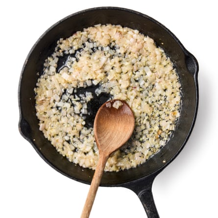 Felicity Cloake’s scallop St Jacques 03b S ... sweat the shallots in butter