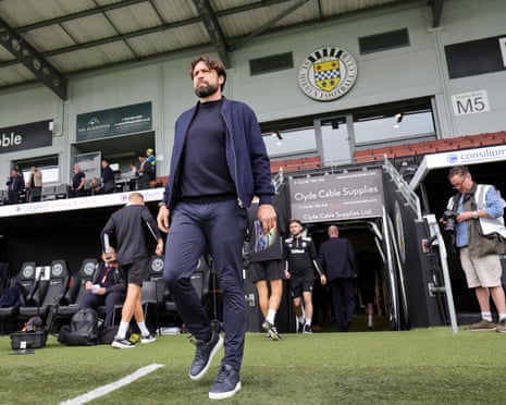 It could be another tough day for Russell Martin as Rangers visit St Mirren.