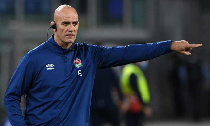The England defence coach, John Mitchell, oversees preparations for the Six Nations match against Italy in Rome on 31 October.