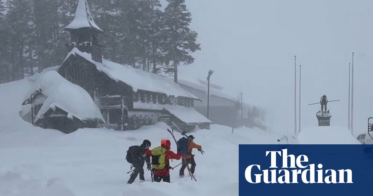 Six skiers found but 10 still missing after avalanche in California