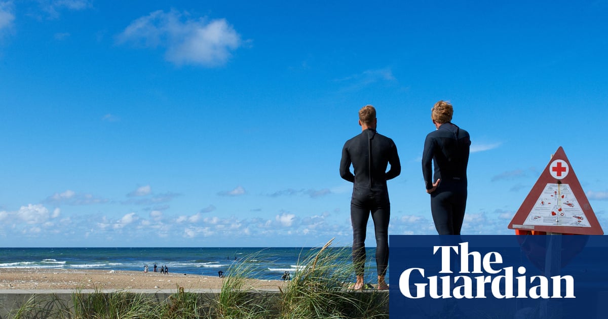 El ‘Cold Hawaii’ de Dinamarca: la ingeniosamente fresca zona de surf en la costa de Jutlandia | holganza en dinamarca El ‘Cold Hawaii’ de Dinamarca: la ingeniosamente fresca zona de surf en la costa de Jutlandia | holganza en dinamarca