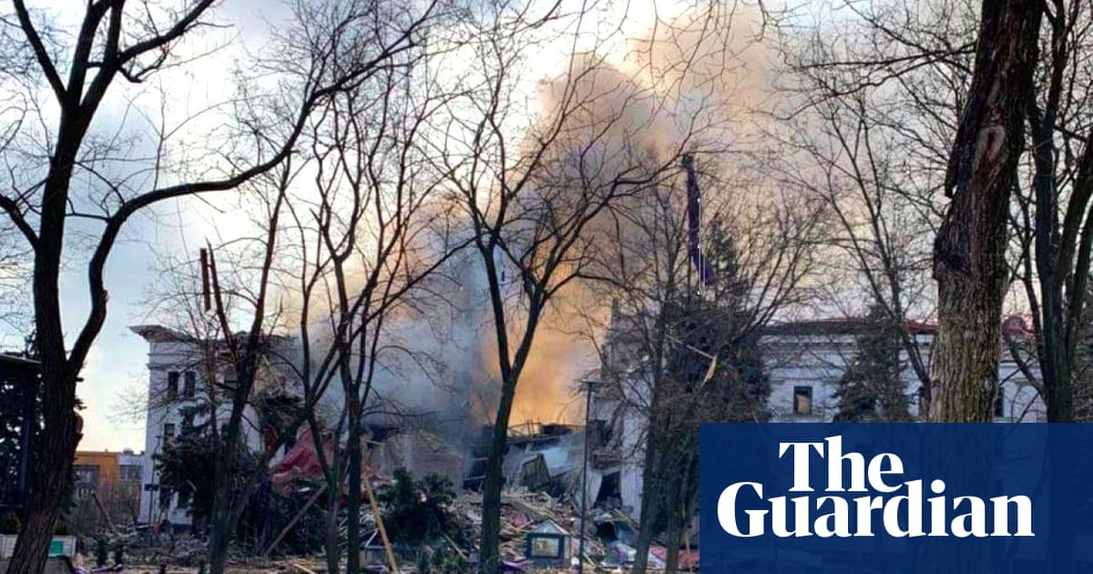 Zelenskiy compares Mariupol to Leningrad siege as Russia launches fresh  strikes on Kyiv | Ukraine | The Guardian