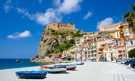 Reggio Calabria to Scilla it