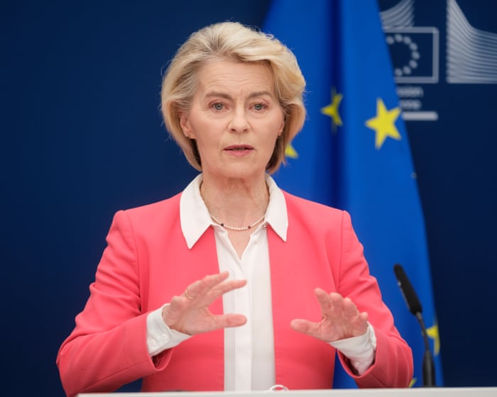 Ursula von der Leyen pledges EU-wide social media ban for children