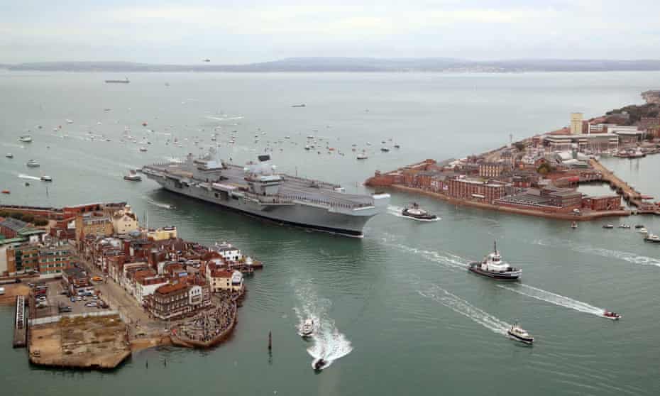 The aircraft carrier HMS Queen Elizabeth arriving in Portsmouth, 2017