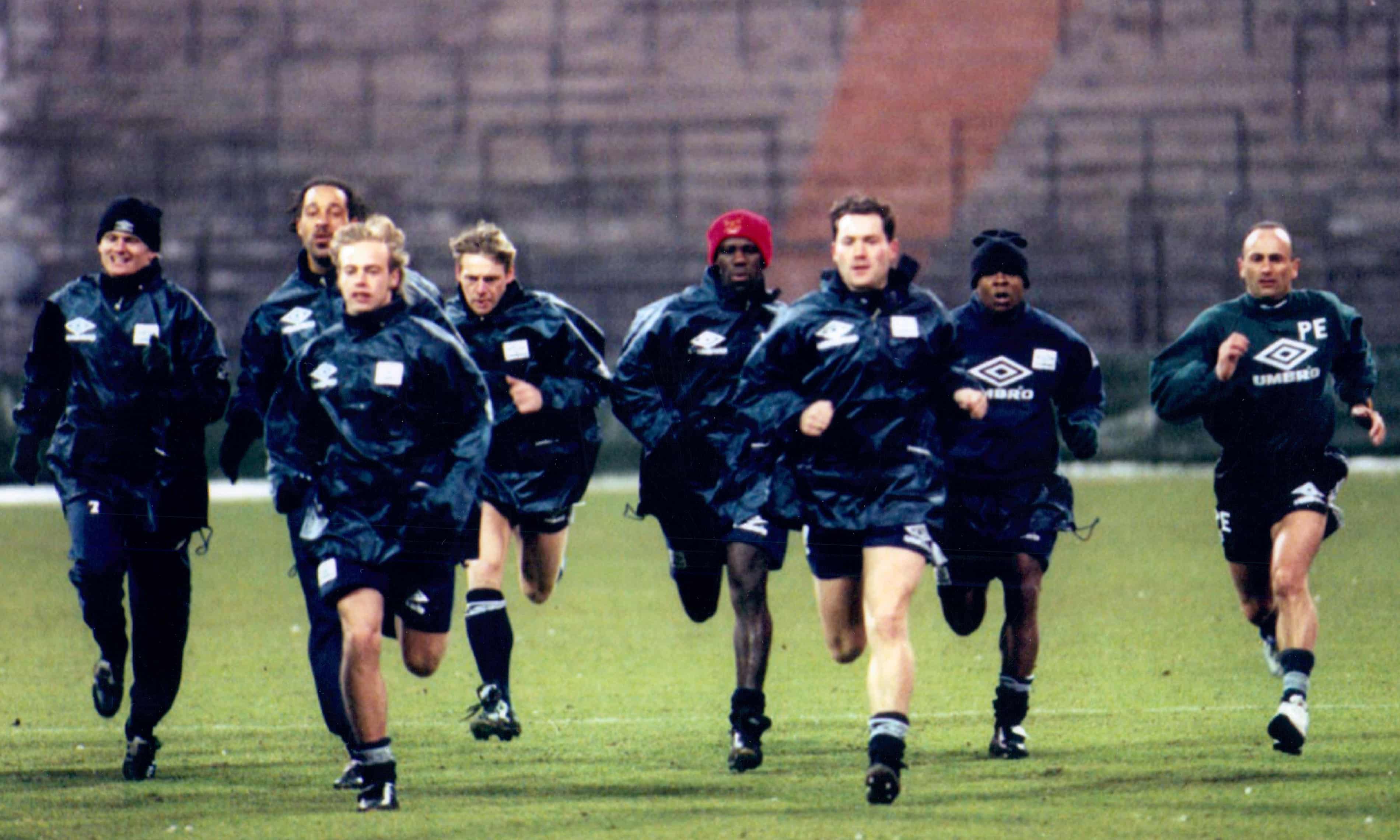 Pete Edwards antrenor Nottingham Forest fitness dietă accidentări | sursa foto: The Guardian Pete Edwards antrenor Nottingham Forest fitness dietă accidentări | sursa foto: The Guardian