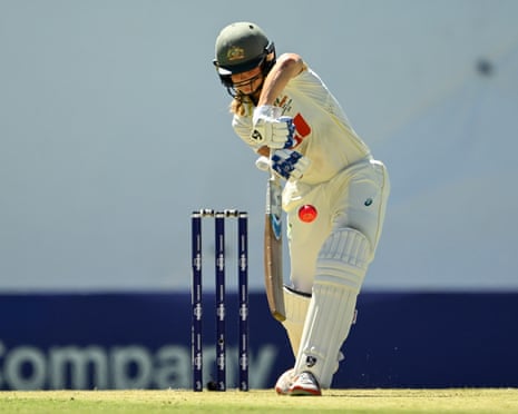 ऑस्ट्रेलिया बनाम भारत: एकमात्र महिला क्रिकेट टेस्ट, दूसरा दिन – लाइव