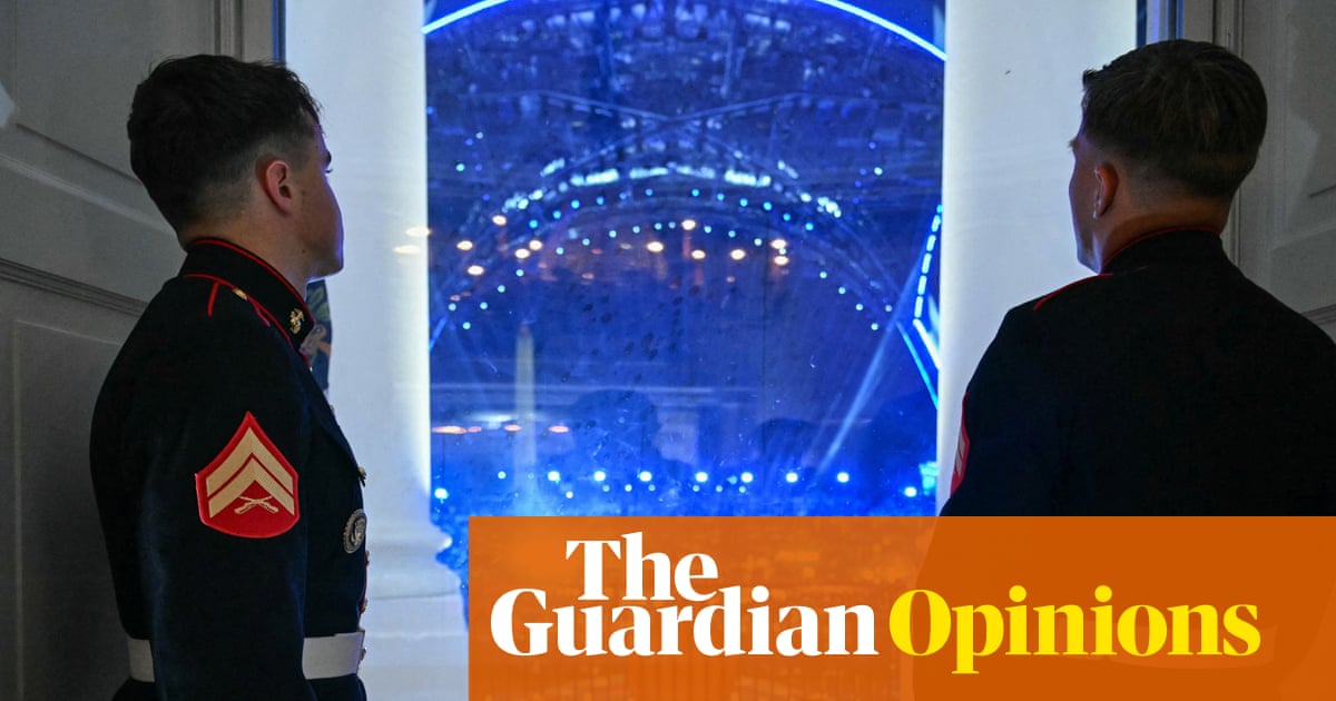 Trump presides over spectacles of violence like a dysfunctional Roman emperor | Moira Donegan