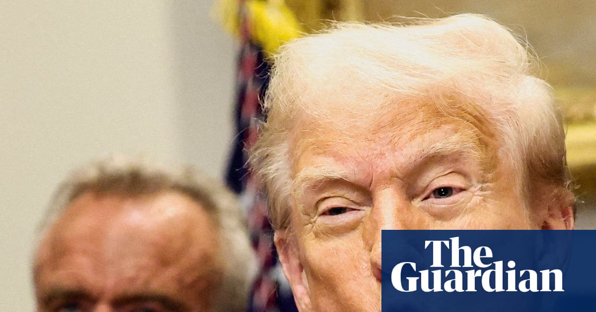 Pay no attention': global health agencies dismiss false Trump claim on everyday painkillers