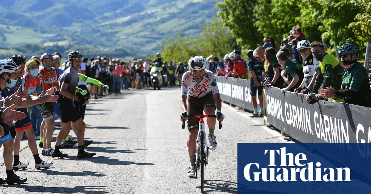 Giro d’Italia: Bernal retains pink jersey as Vendrame wins attritional stage 12