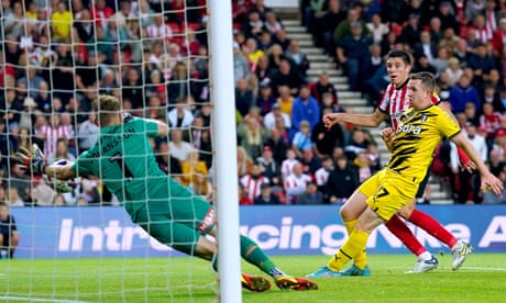 Championship roundup: Sunderland seal winning start for Tony Mowbray