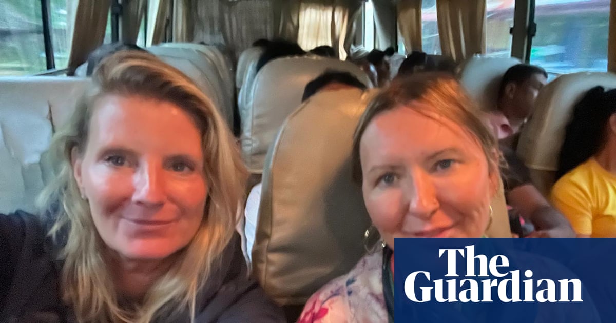 British women stranded by landslides in Sri Lankan mountains running out of food and water, daughter says
