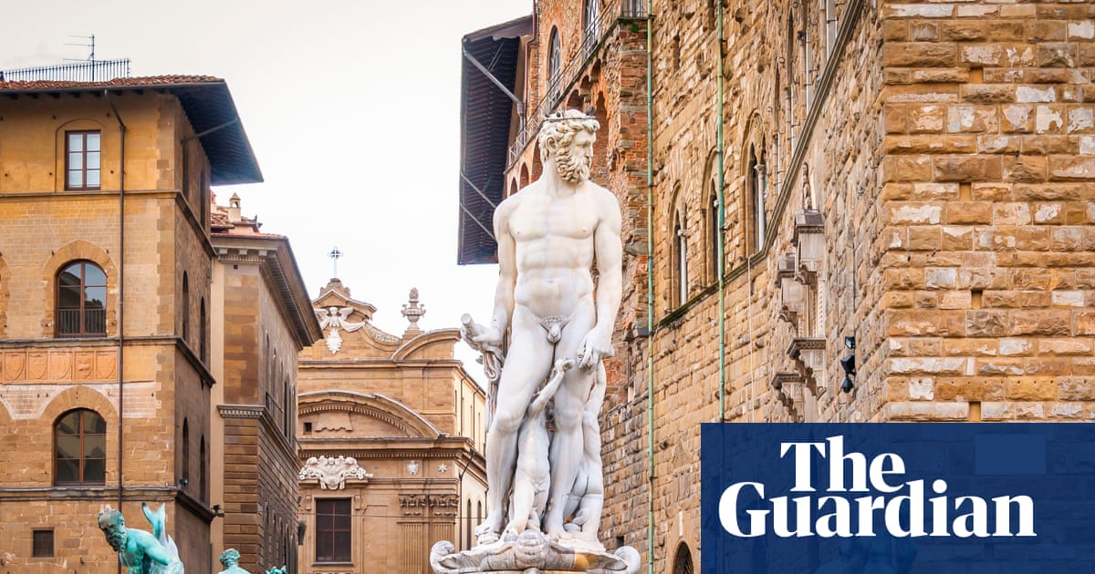Tourist charged with damaging historic Florentine fountain in pre-wedding prank