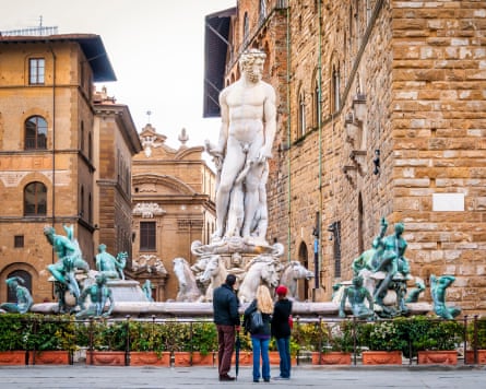The fountain of Neptune successful nan Piazza della Signoria, Florence.